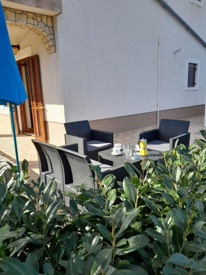 Apartment Dean Klimno Εξωτερικό φωτογραφία
